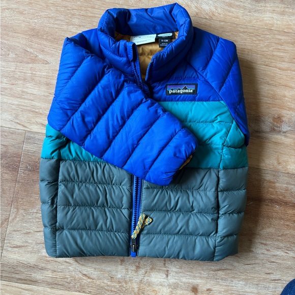 Blue and Gray Puffer Jacket - Picture 3 of 3